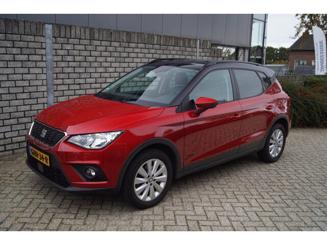 Seat Arona 1.0 TSI Style Business Intense Plus Navi Clima Apple Carplay Cruise Front Assist PDC Stoe