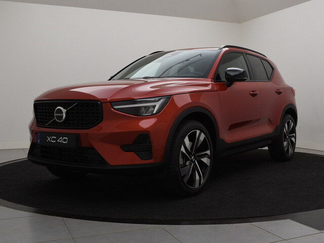 Volvo XC40 B4 AUT(7) PLUS DARK 20INCH HARMAN KARDON GOOGLE MAPS CAMERA