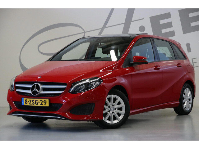 Mercedes-Benz B-Klasse 200 Ambition/ Panoramaschuifdak/ Trekhaak/ Led koplampen