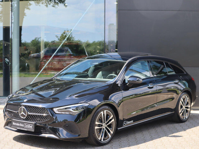 Mercedes-Benz CLA Shooting Brake 180 Star Edition Luxury Line