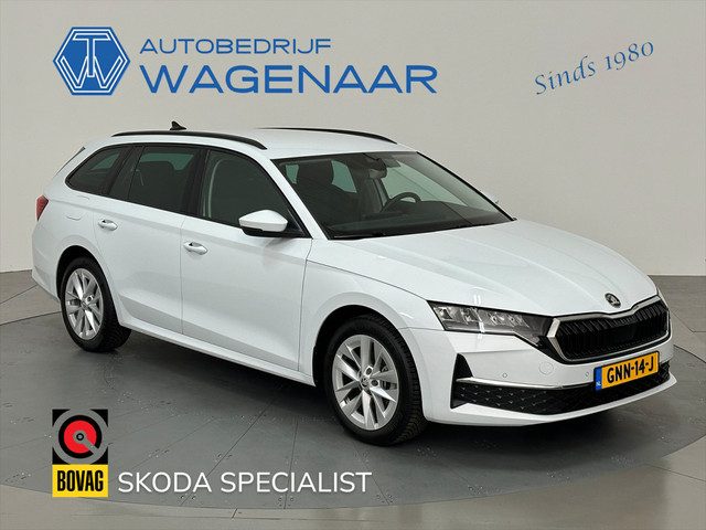 Škoda Octavia 1.5 TSI BUSINESS EDITION PLUS MOONWHITE METALLIC