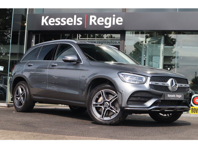 Mercedes-Benz GLC 300e 4MATIC AMG CarPlay Camera Elec.haak Blis Stoelverwarming