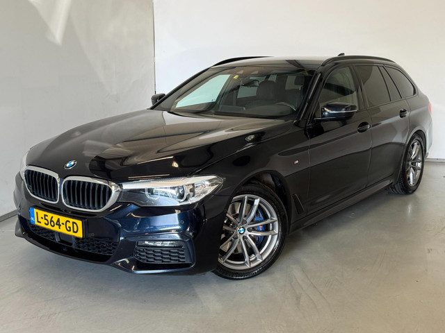 BMW 5 Serie touring 530i M Sport / Adaptive / Leder / Camera