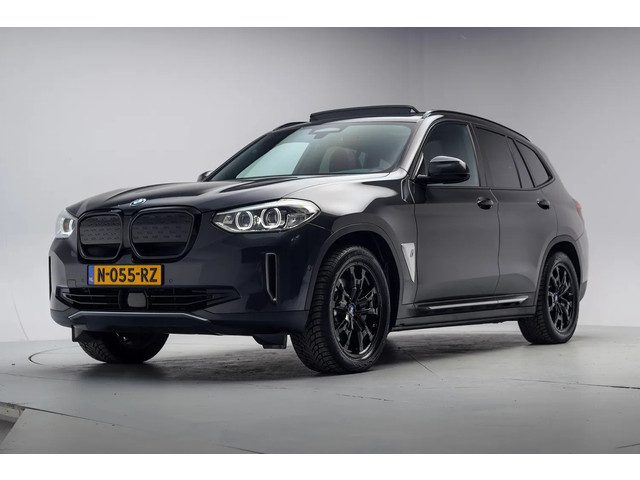 BMW iX3 80 kWh Executive Sport 3-Fase [ Panorama Leder Memory Camera ]