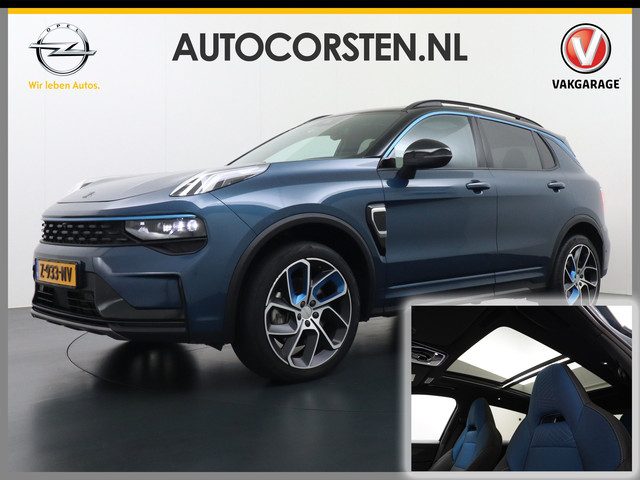 Lynk&Co 01 1.5 PHEV AUT-7 261pk Pano-Schuifdak Lmv 20" 360°Camera Zwarte hemel bekleding Apple Carpl