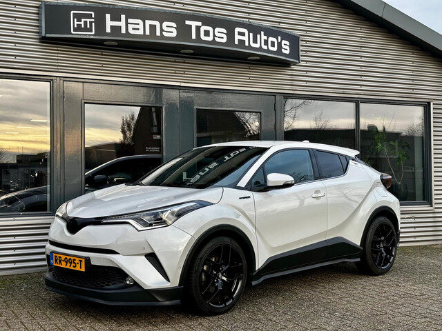 Toyota C-HR 1.8 Hybrid Executive Leer / Navi /19” / JBL / Camera / stoel- stuurverwarming
