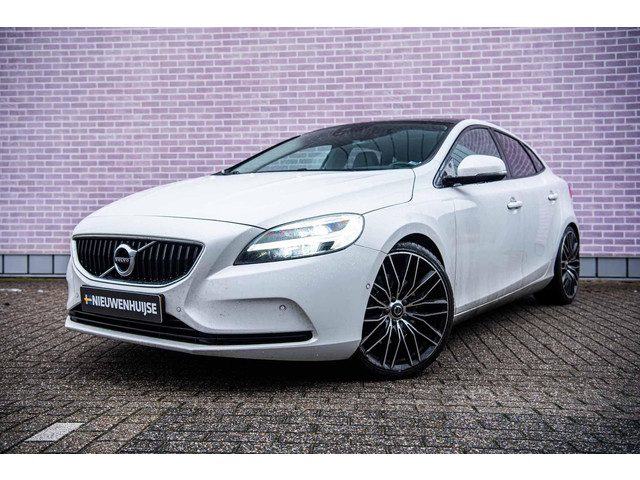 Volvo V40 1.5 T3 Dynamic Edition