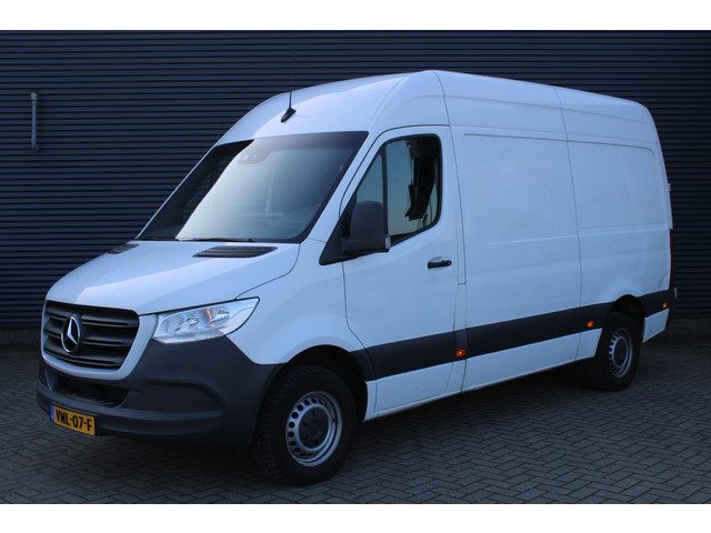 Mercedes-Benz Sprinter 315 CDI L2H2 DC Camera Navigatie Clima Bearlock