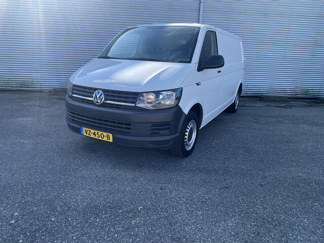 Volkswagen Transporter 2.0 TDI L2H2 Trendline