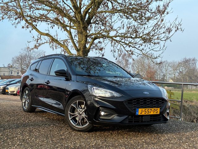 Ford Focus Wagon 1.0 EcoBoost Hybrid ST Line Business | Carplay + Navi + Clima + Cruise nu €10.975,-