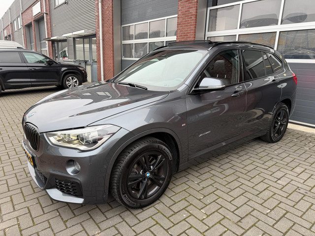 BMW X1 XDrive20i M-Sport LED ACC Pano H/K HUD Camera Leder