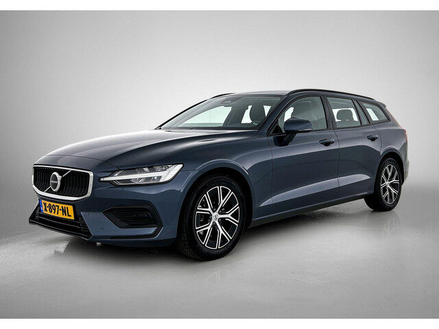Volvo V60 2.0 B3 Essential Edition