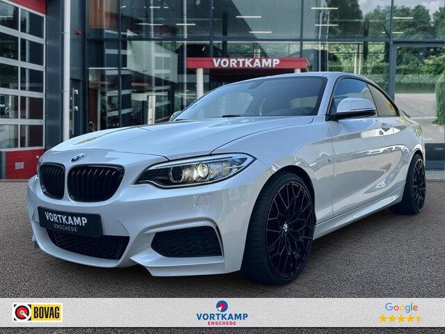 BMW 2 Serie 218i M-PAKKET NAVI/LEDER/CRUISE/PDC/STOELVERW