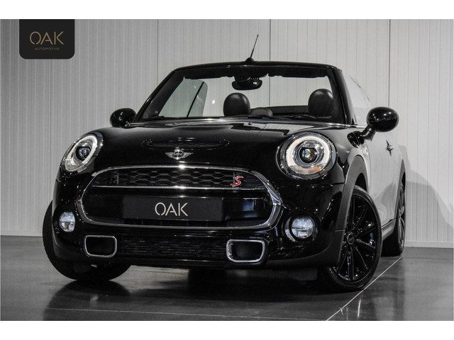 MINI Cooper S Cabrio 2.0 Aut. | Navigatie | Leder | H&K | PDC | LED | 17"LM | Midnight Black