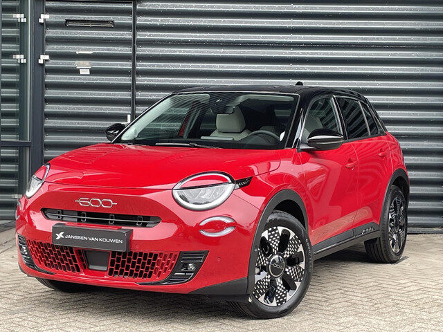 Fiat 600 600e La Prima 54 kWh