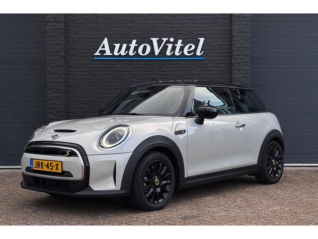 MINI Electric Cooper SE Classic 33 kWh | Sportleder | Stoelverwarming | Carplay | LED