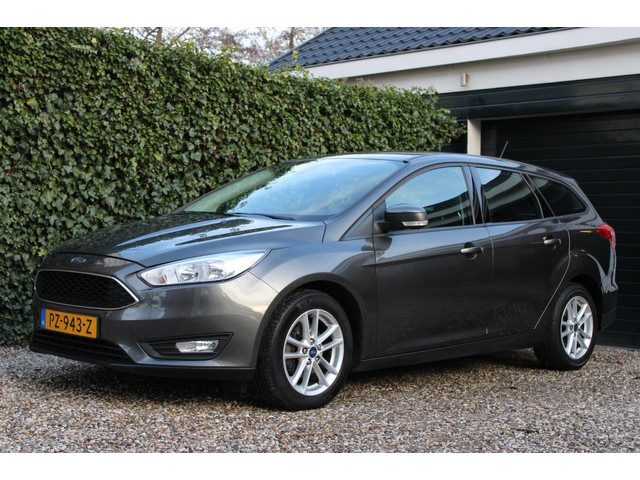 Ford Focus Wagon 1.0 Lease Edition | Climate control | Cruise control | Navigatie | PDC