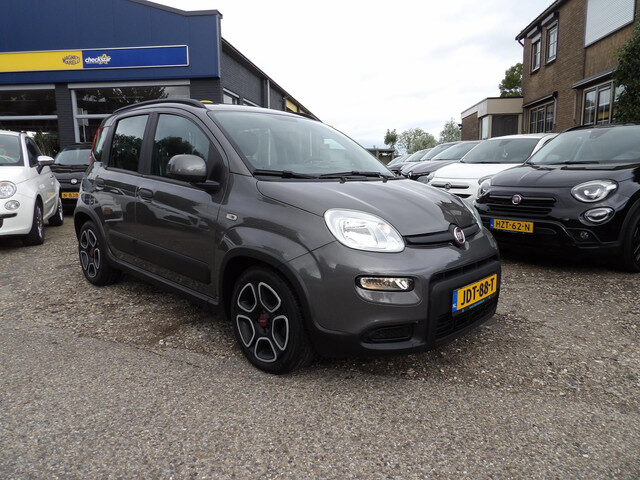 Fiat Panda 1.0 Hybrid City Life / Rijklaarprijs