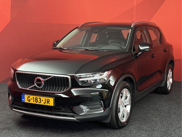 Volvo XC40 2.0 D3 AWD Momentum Pro