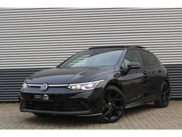 Volkswagen Golf 1.5 eTSI 3x R-Line | Panoramadak | Harman Kardon | IQ Light | Camera| Stuur verwarmi