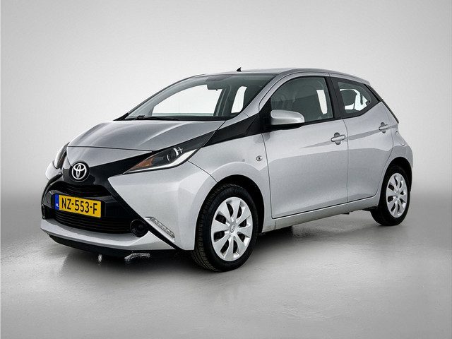 Toyota Aygo 1.0 VVT-i x-play Automaat