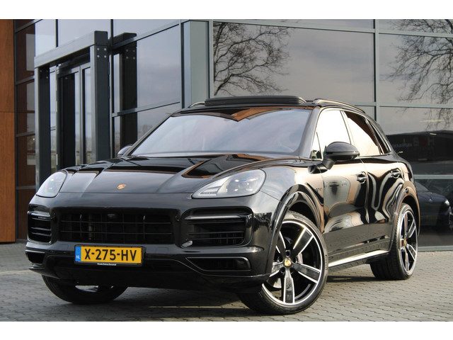 Porsche Cayenne 3.0 E-Hybrid Platinum Edition | Luchtvering | Pano