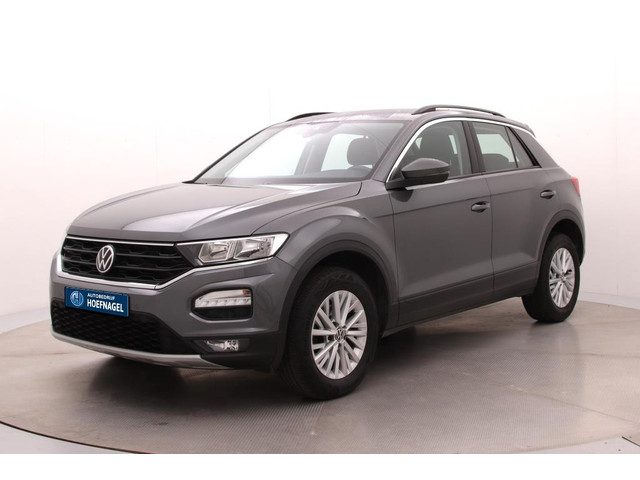 Volkswagen T-Roc 1.5 TSI Style Automaat | Camera | Parkeersensoren | Adaptive Cruise Control | Trekh