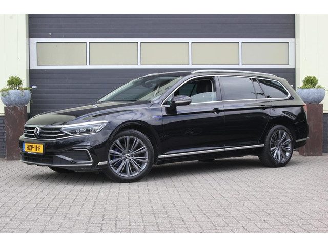 Volkswagen Passat Variant 1.4 TSI GTE Business | Trekhaak | Virtual Cockpit |