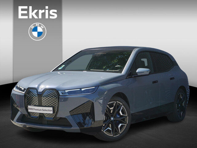 BMW iX xDrive50