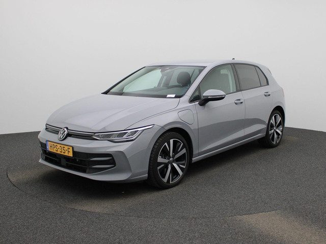 Volkswagen Golf 1.5 eHybrid 50 Edition
