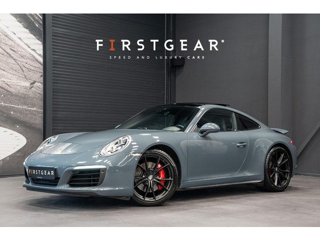 Porsche 911 3.0 Carrera 4S