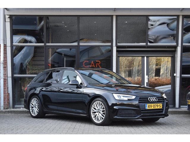 Audi A4 Avant 2.0 TFSI MHEV Sport S line black edition