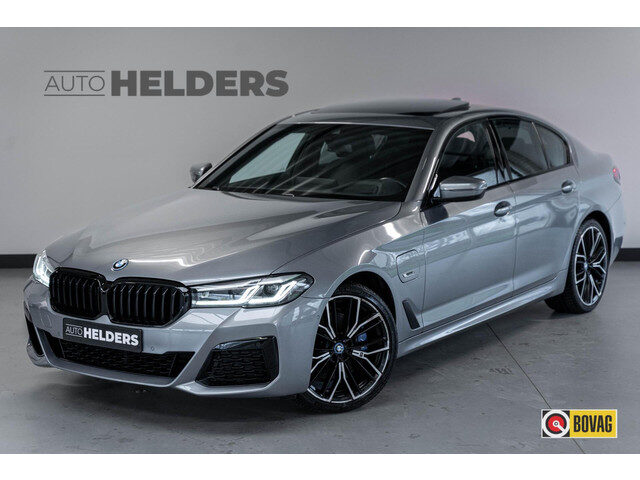 BMW 5 Serie 530e xDrive M Sport Pano HuD H&K ACC Lane 20'