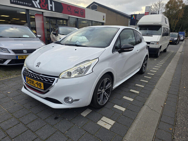 Peugeot 208 1.6 THP GTi