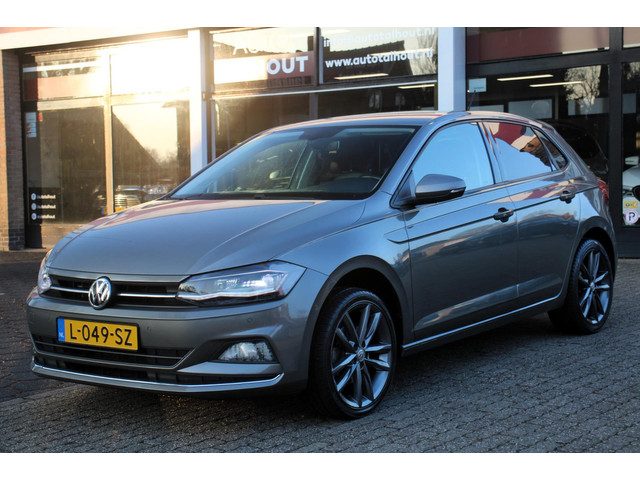 Volkswagen Polo 1.0 TSI Highline | Automaat, Apple Carplay, Stoelverwarming, Xenon, Keyless Entry &