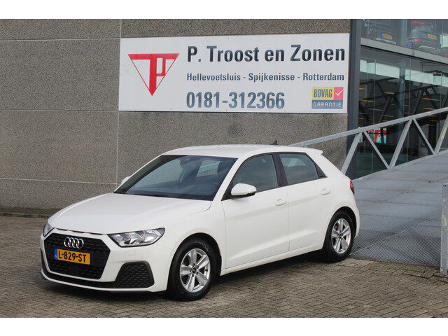 Audi A1 Sportback 30 TFSI STERRENHEMEL Virtueel cockpit/Stoelverwarming/Keyless go/Bluetooth/Climate
