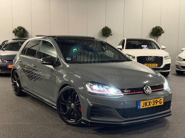 Volkswagen Golf 2.0 TSI GTI TCR VIRTUAL/PANO/DYNAUDIO/DCC/CAMERA/ACC/FRONT-ASSIST/12-MND-GARANTIE
