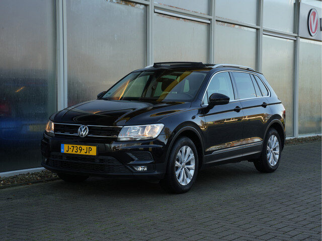 Volkswagen Tiguan 1.5 TSI ACT Comfortline Business | Navigatie | Adaptive Cruise | Stoelverwarming