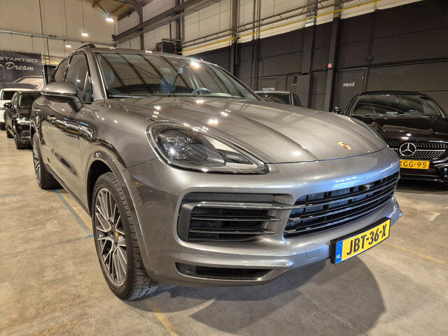 Porsche Cayenne 3.0 - 1e Eigenaar - Dealeronderh - Panoramadak - Sportleder - HuD - SportCrono - Bos