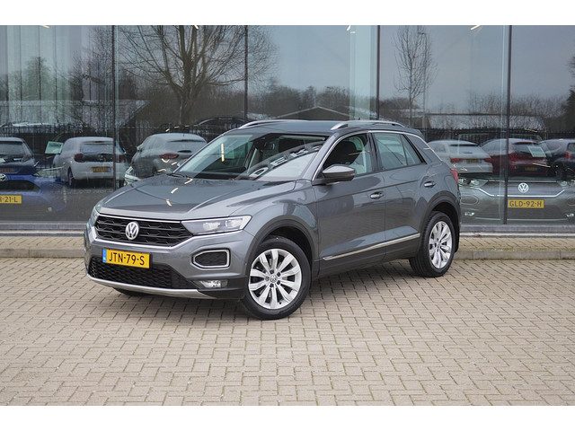 Volkswagen T-Roc 1.5 TSI Sport | Trekhaak | Carplay | Camera | Virtual Cockpit | Elek kofferklep