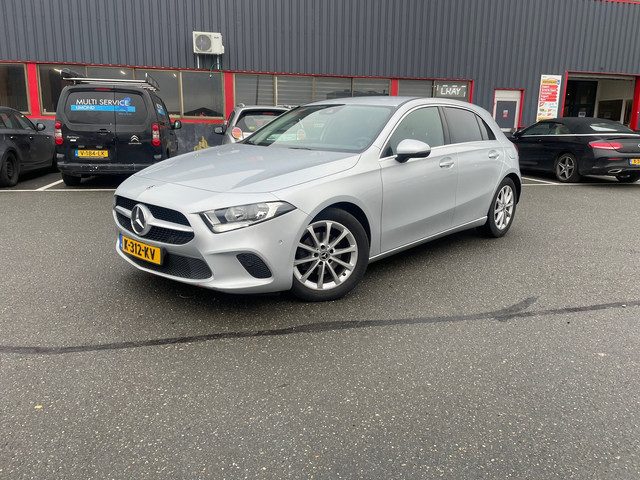 Mercedes-Benz A-Klasse 180 d Premium Plus / LEER / SP .VLG / OHB /