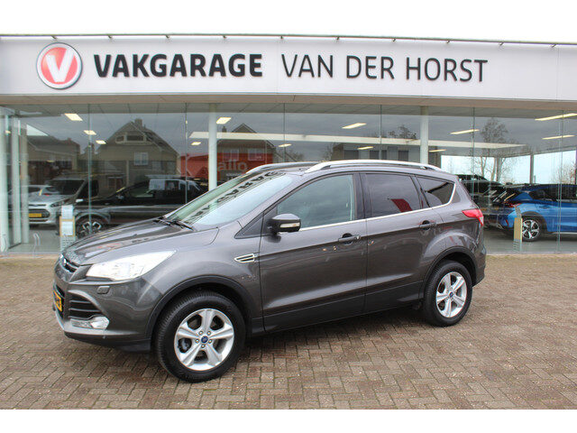 Ford Kuga 1.5 Titanium , 150pk , 2000kg Trekgewicht , Hoge zit
