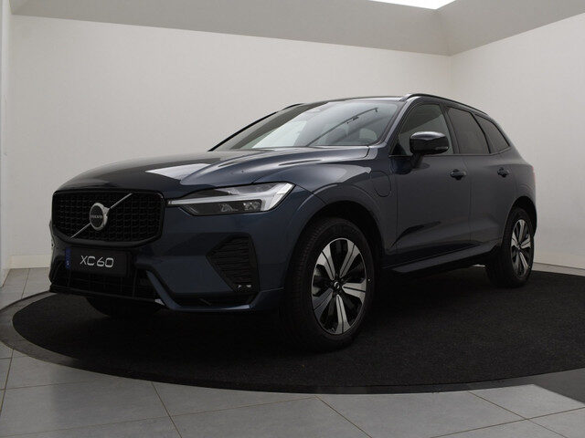 Volvo XC60 T6 PLUG-IN HYBRID PLUS DARK SCHUIFDAK CAMERA HARMAN KARDON