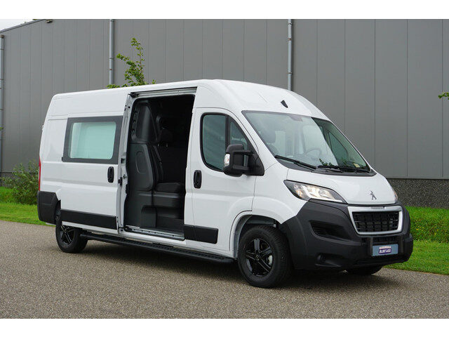 Peugeot Boxer 335 2.2 BlueHDi 140 L3H2 Premium DC