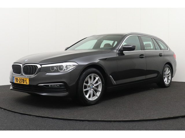 BMW 5 Serie touring 520i 184 PK Executive