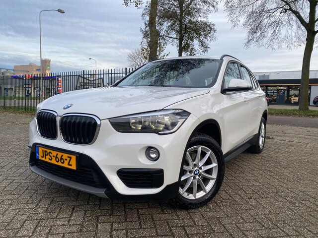BMW X1 SDrive18i Centennial High Executive Automaat Cruise Tel