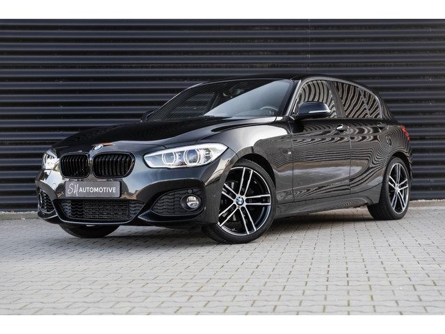 BMW 1 Serie 118i M Sport Edition / Stoelverwarming / LEDER / Cruise control
