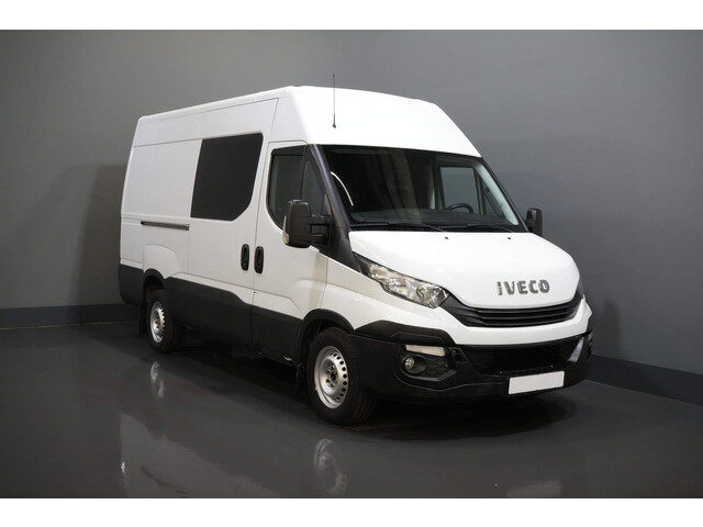 Iveco Daily 35S16V 2.3 L3H2 155 pk Aut. DC Dubbel Cabine EXPORT ONLY 3.5T trekverm./ Climate/ Cruise