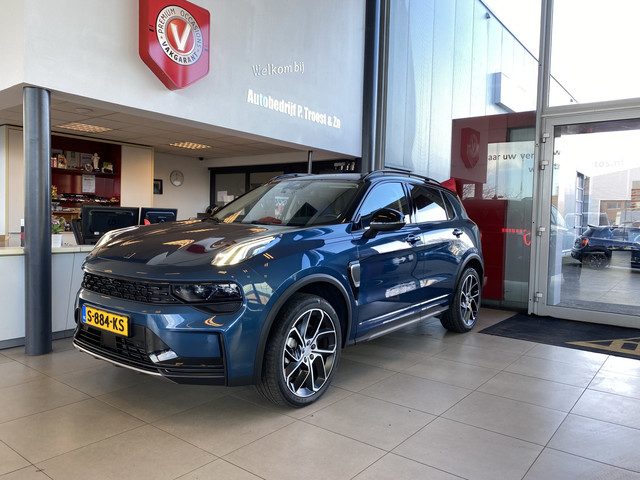 Lynk&Co 01 1.5 Black Pack,Panoramadak/360° Camera/Keyless/Lane assist/Adaptive cruise control/Naviga