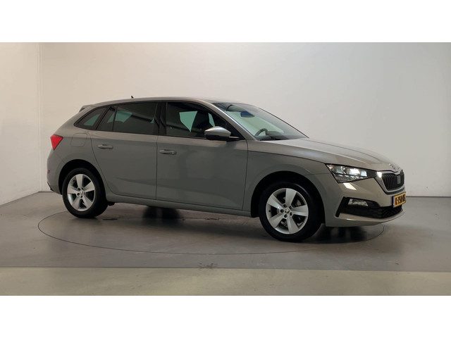 Škoda Scala 1.0 TSI 116pk DSG Sport Business App-Connect Parkeersensoren Climate Control